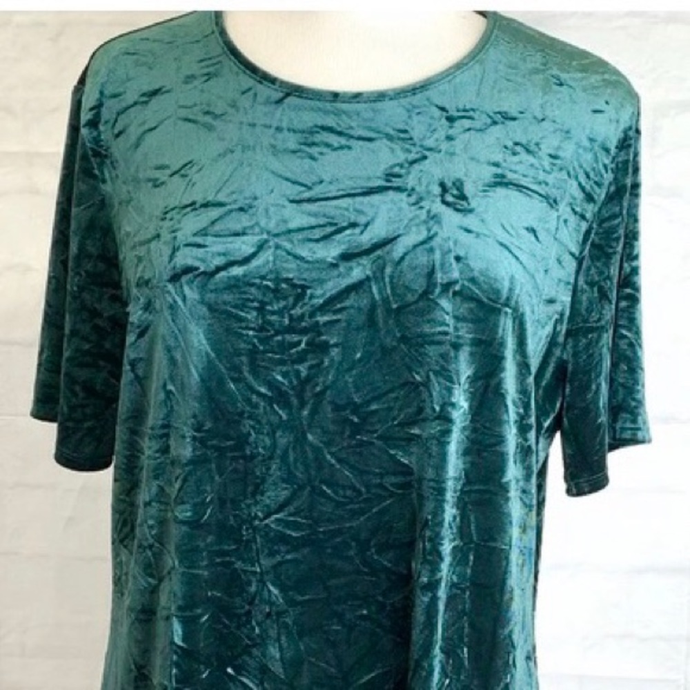 Chico’s green velvet tunic